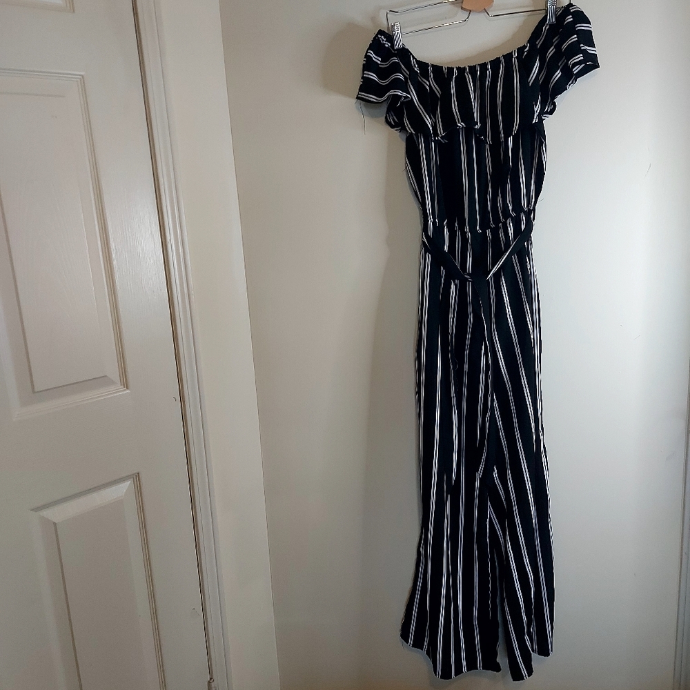 ❣️Ladies Impress Striped jumping suit size L (#161)